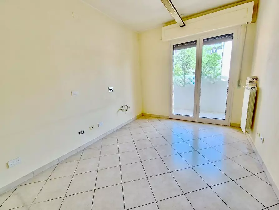 Immagine 4 di Appartamento in vendita  a Pisa