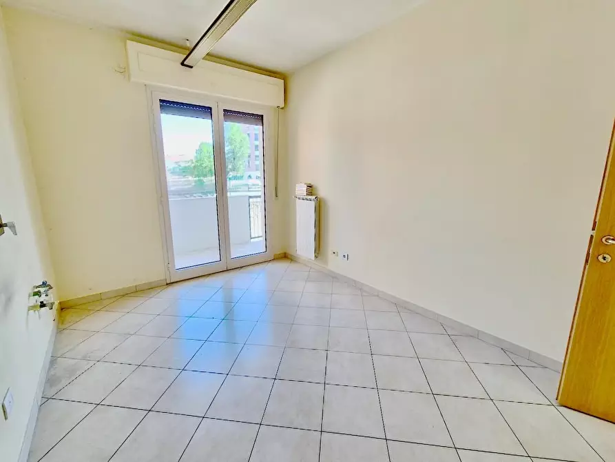 Immagine 5 di Appartamento in vendita  a Pisa