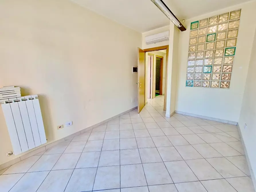 Immagine 6 di Appartamento in vendita  a Pisa