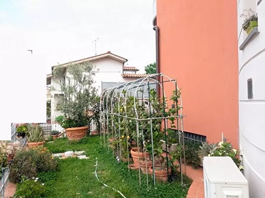 Immagine 2 di Appartamento in vendita  a Cerreto Guidi