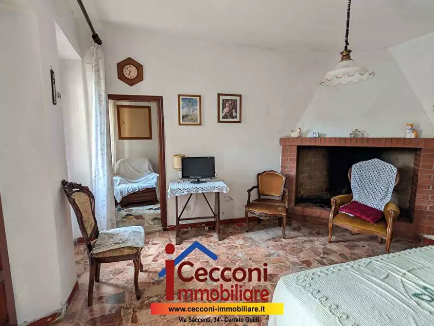 Immagine 8 di Casa indipendente in vendita  a Larciano
