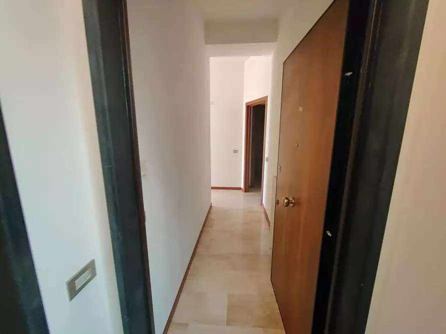 Immagine 4 di Appartamento in vendita  a Chiavari