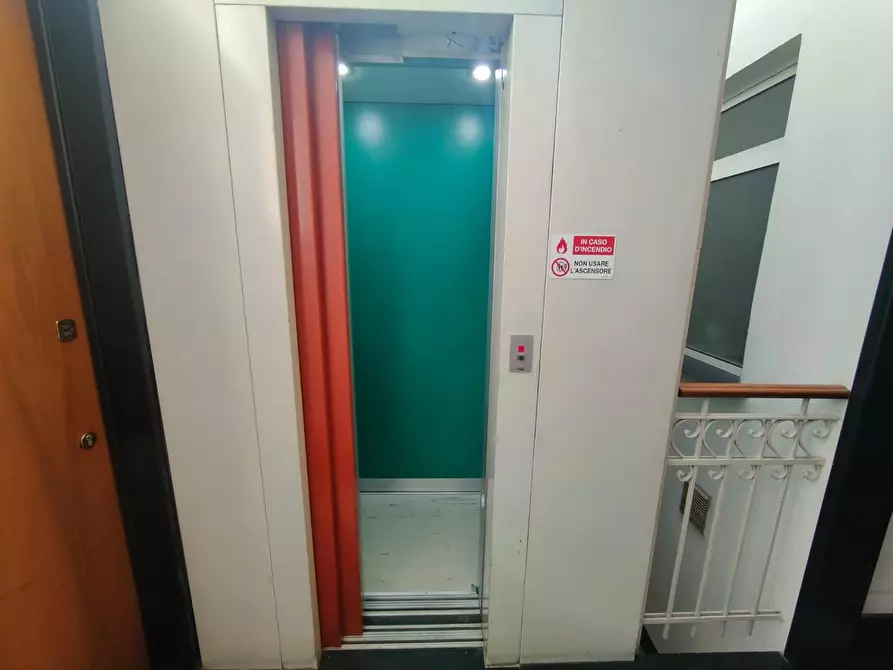 Immagine 34 di Appartamento in vendita  a Chiavari