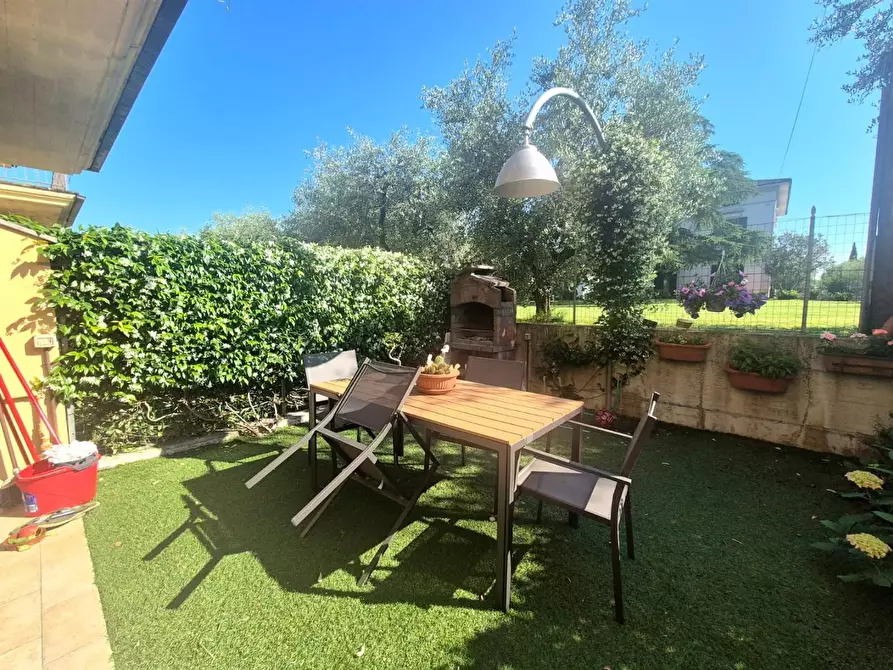 Immagine 3 di Villetta a schiera in vendita  a Altopascio