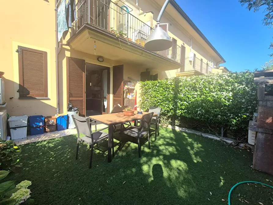 Immagine 1 di Villetta a schiera in vendita  a Altopascio