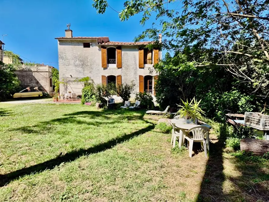 Immagine 1 di Rustico / casale in vendita  a Calci