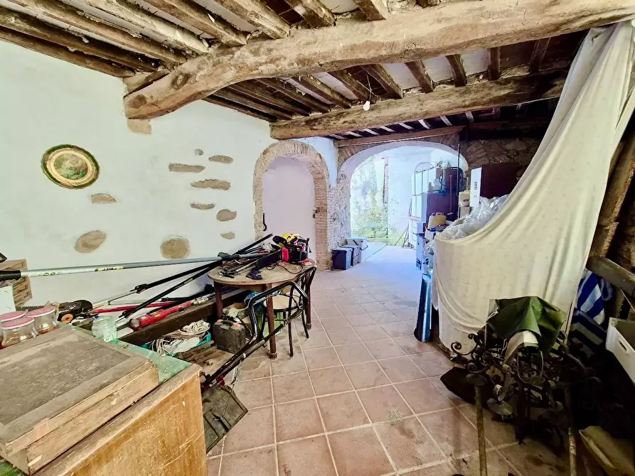 Immagine 16 di Rustico / casale in vendita  a Calci