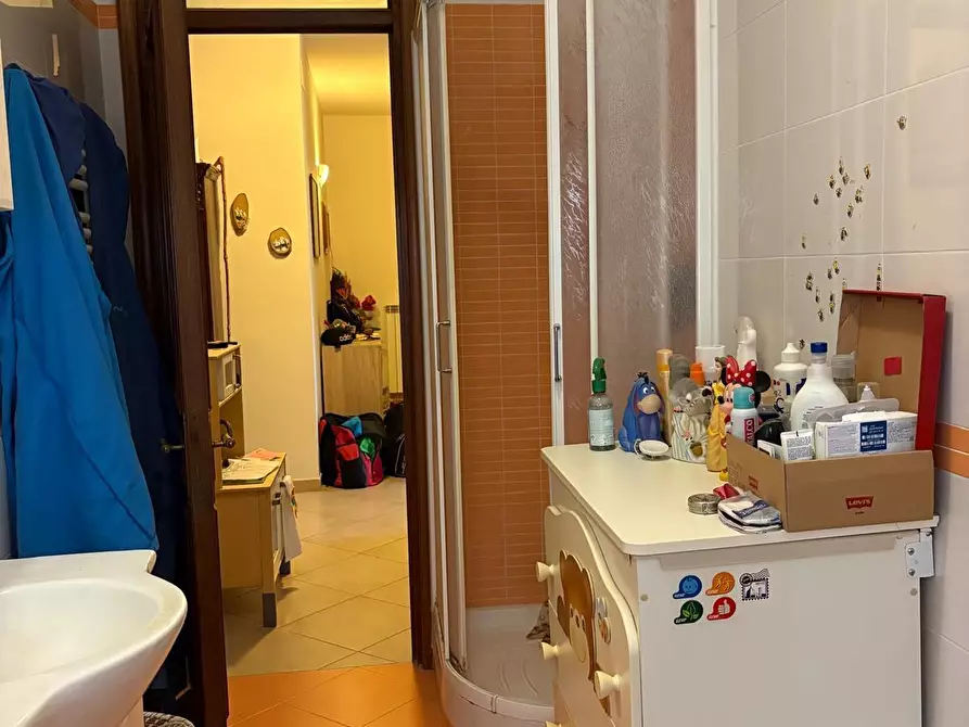 Immagine 15 di Appartamento in vendita  a Cascina