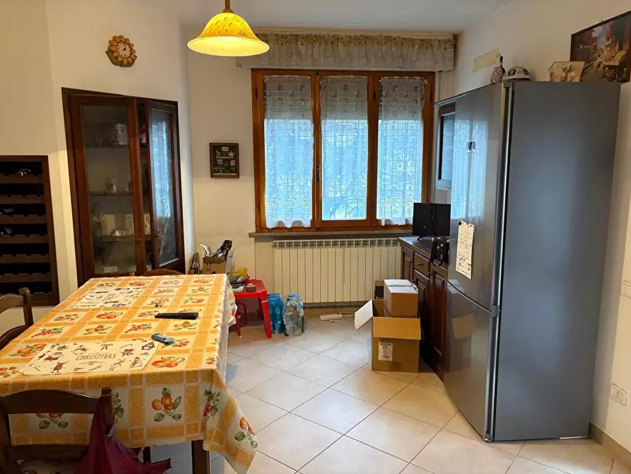 Immagine 4 di Appartamento in vendita  a Cascina