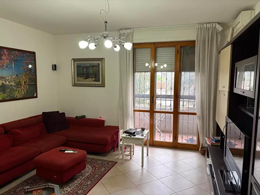 Immagine 1 di Appartamento in vendita  a Cascina