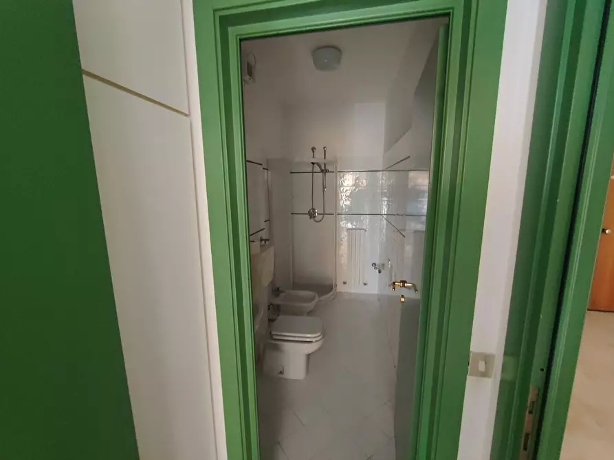 Immagine 19 di Appartamento in vendita  a Chiavari