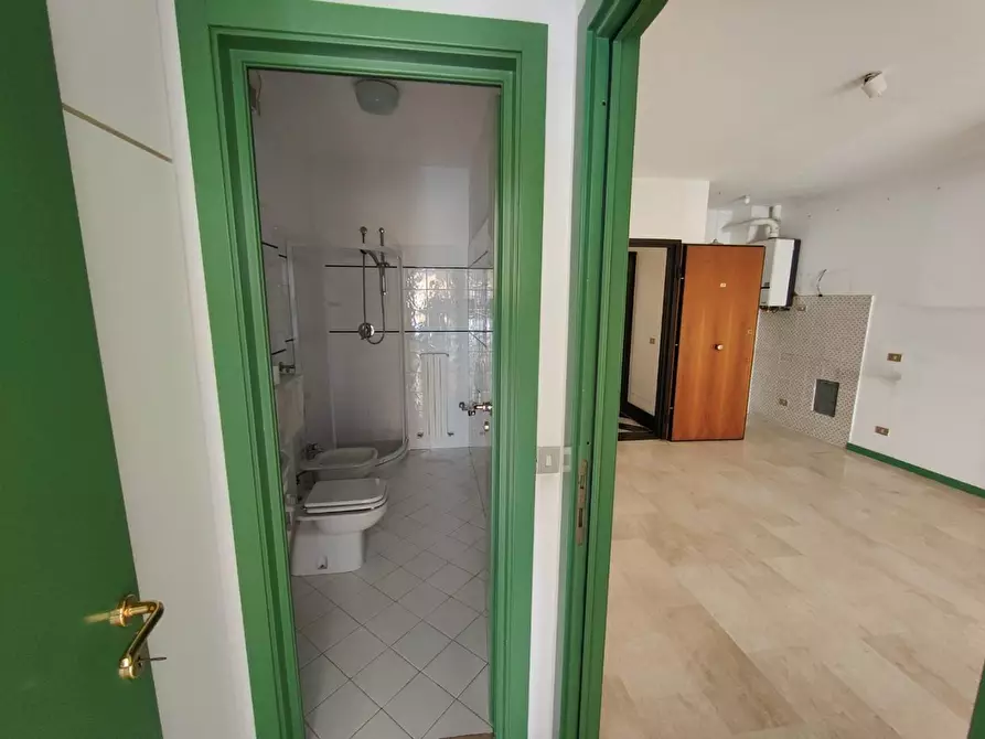 Immagine 17 di Appartamento in vendita  a Chiavari