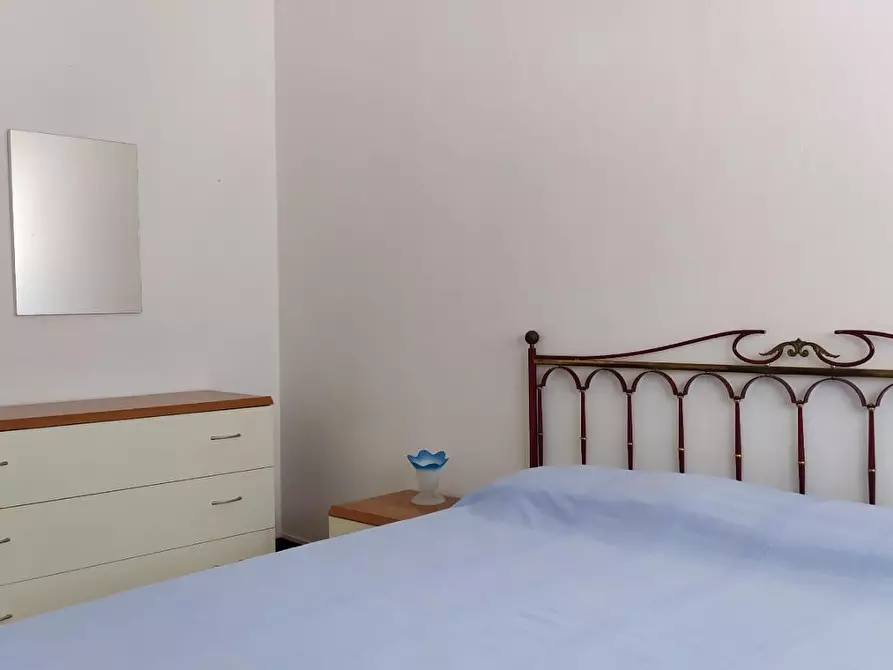 Immagine 8 di Appartamento in affitto  a Camaiore