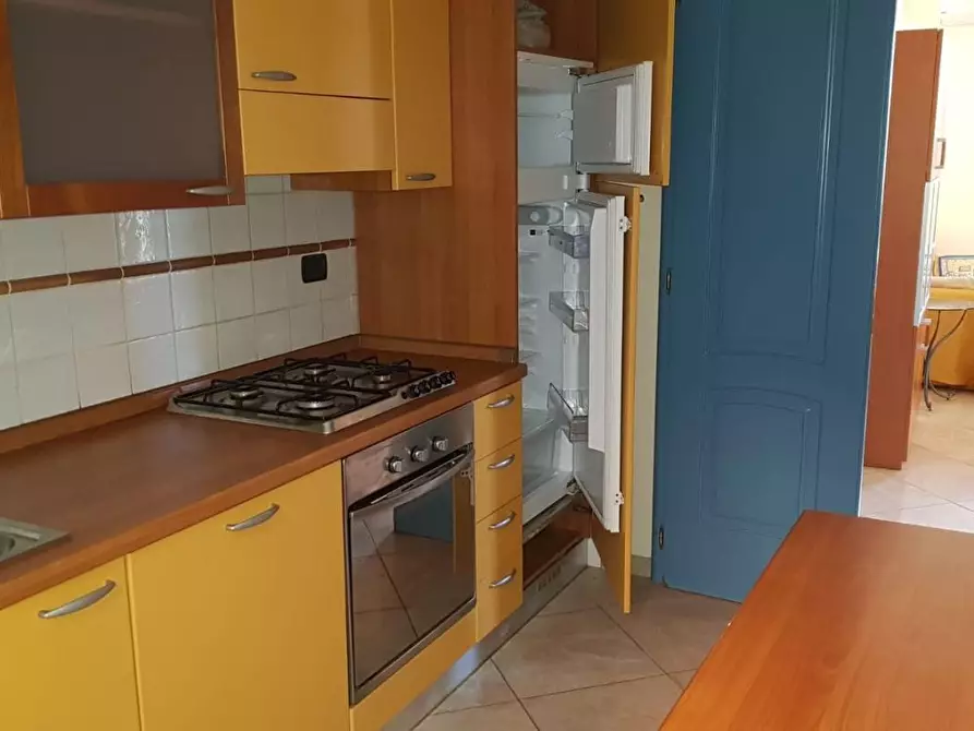 Immagine 4 di Casa bifamiliare in affitto  a Camaiore