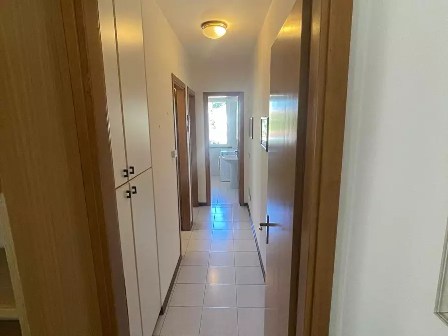 Immagine 4 di Appartamento in affitto  a Camaiore