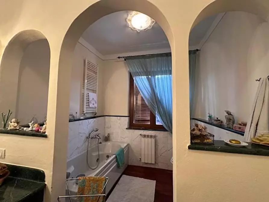 Immagine 39 di Terratetto in vendita  a Pisa