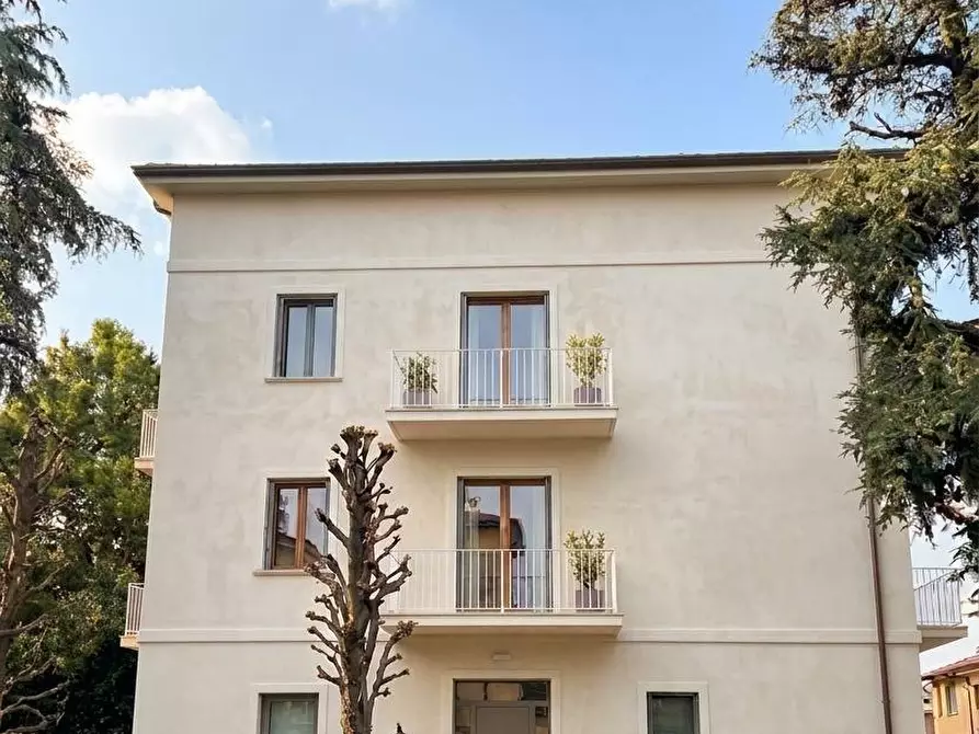 Immagine 12 di Appartamento in vendita  a Pistoia