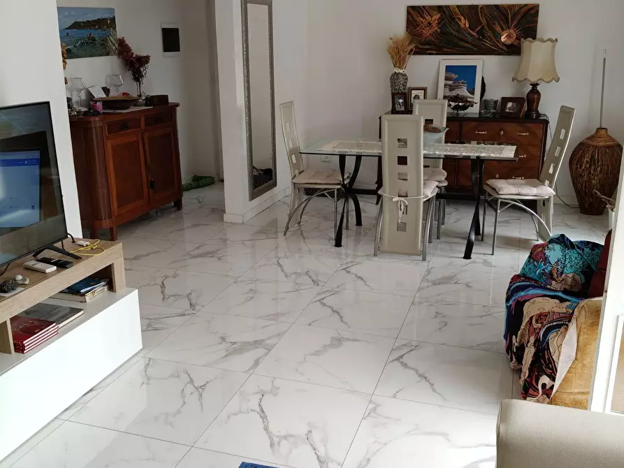 Immagine 5 di Appartamento in affitto  a Rosignano Marittimo