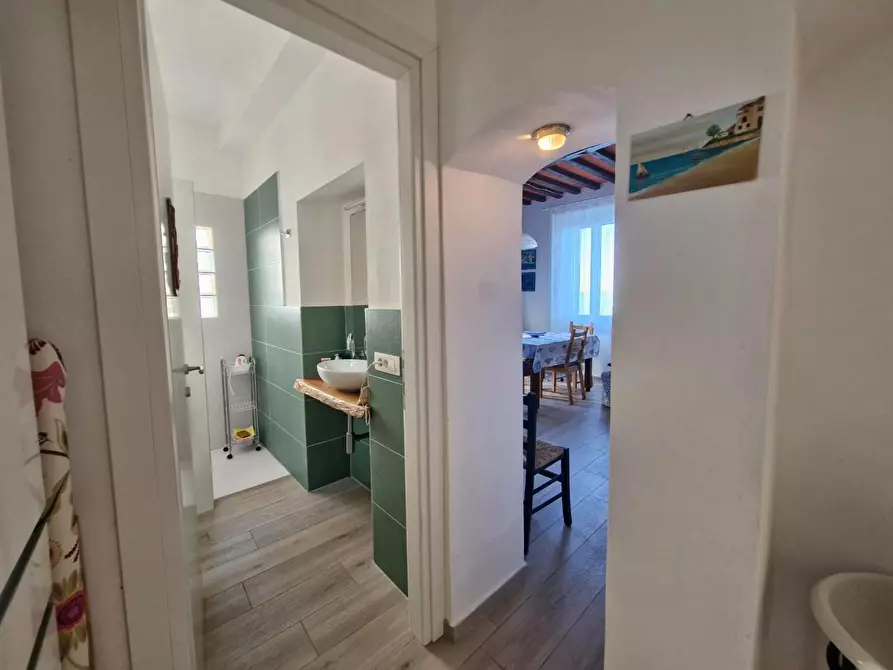 Immagine 32 di Porzione di casa in vendita  a Rio
