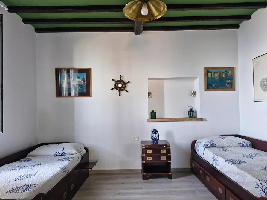 Immagine 9 di Porzione di casa in vendita  a Rio