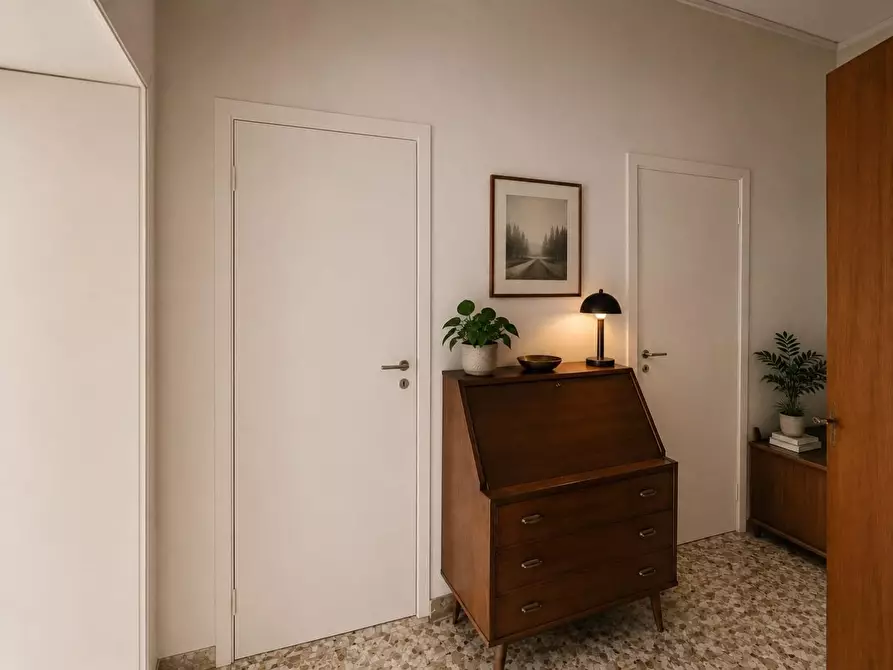 Immagine 4 di Appartamento in vendita  a Siena