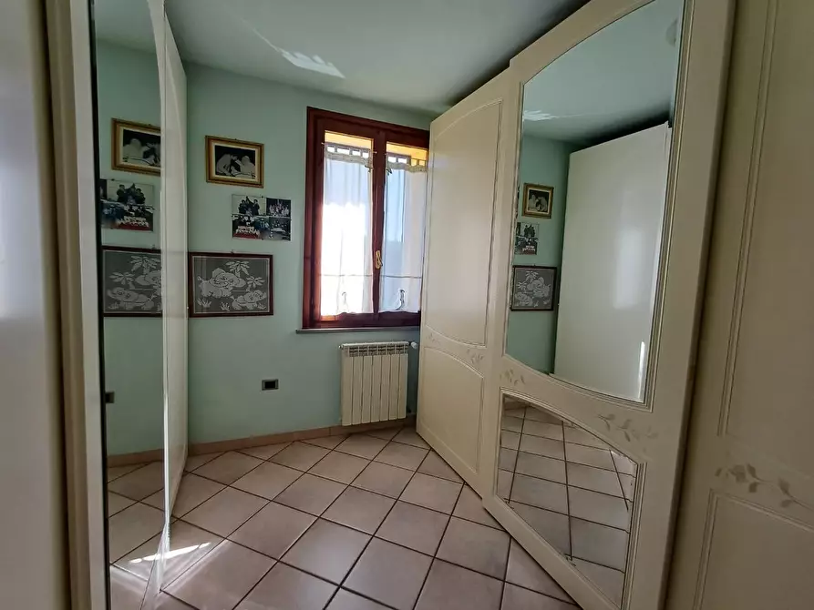 Immagine 13 di Mansarda in vendita  a Campiglia Marittima