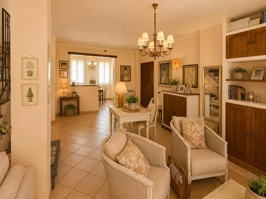 Immagine 7 di Mansarda in vendita  a Campiglia Marittima