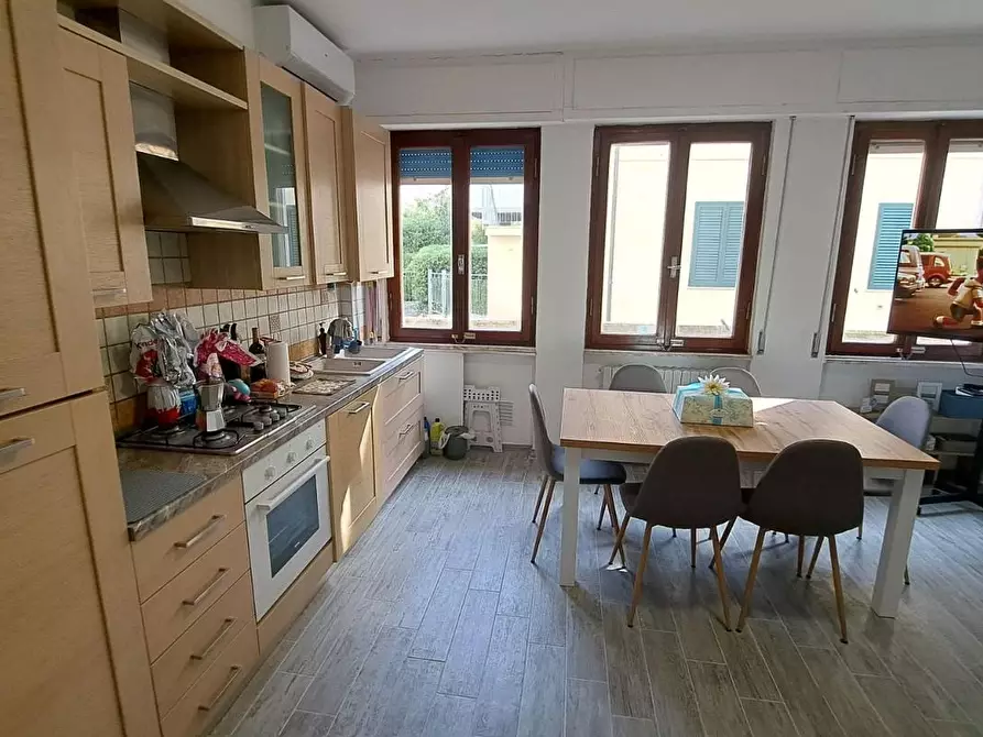 Immagine 5 di Appartamento in affitto  a Rosignano Marittimo