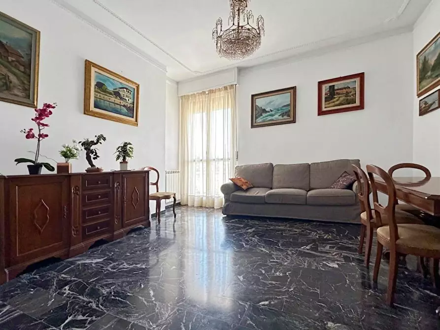 Immagine 1 di Appartamento in vendita  a Livorno