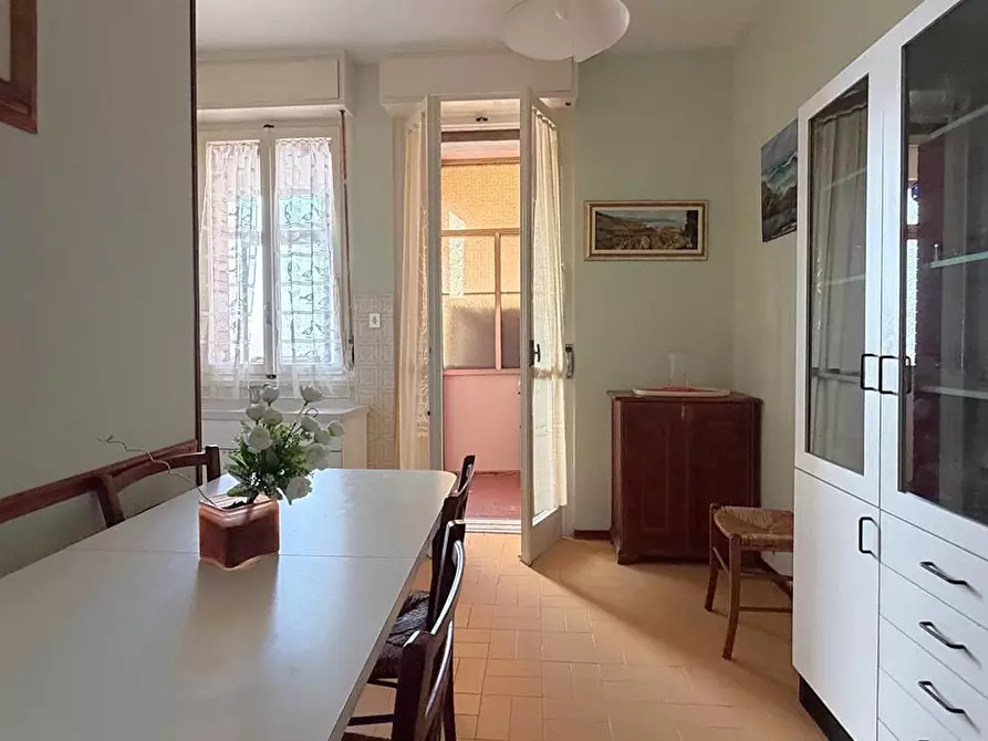 Immagine 7 di Appartamento in vendita  a Livorno