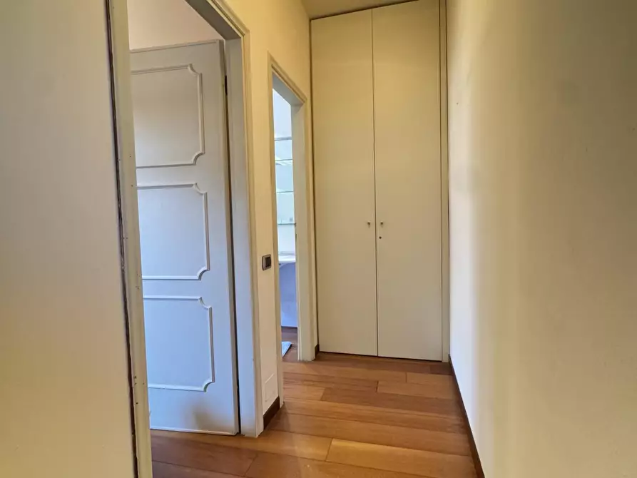 Immagine 35 di Casa trifamiliare in vendita  a Viareggio