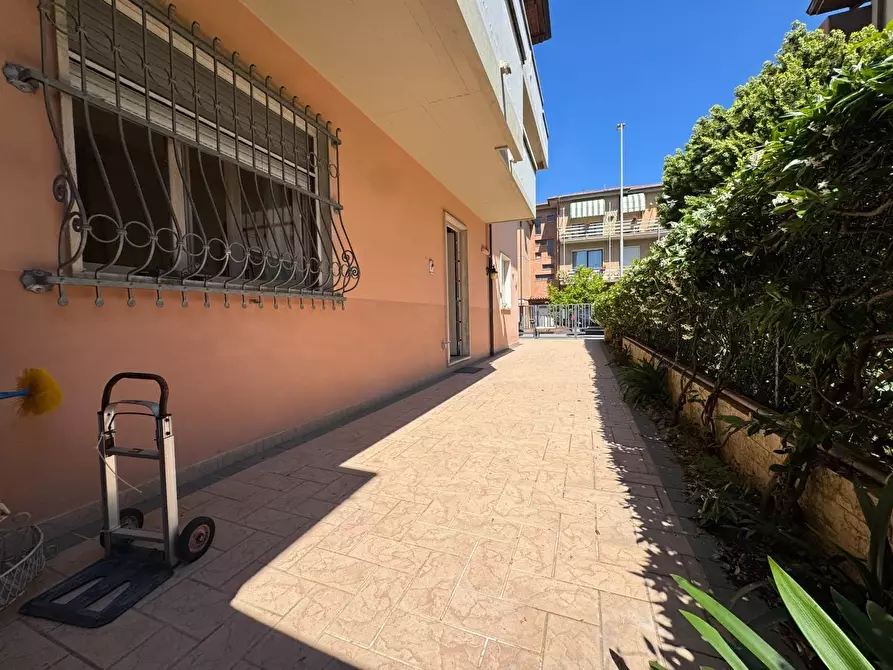 Immagine 32 di Casa trifamiliare in vendita  a Viareggio