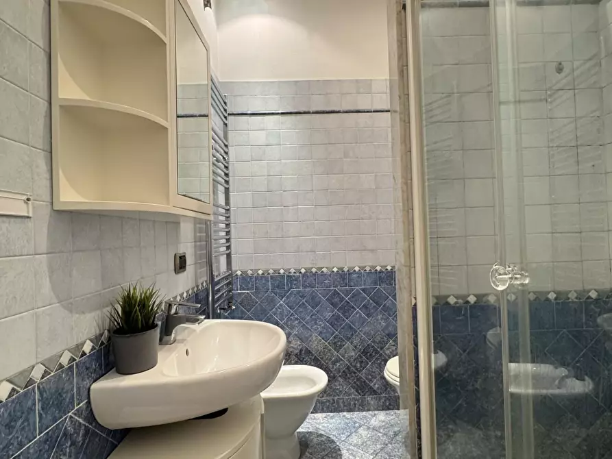 Immagine 31 di Casa trifamiliare in vendita  a Viareggio