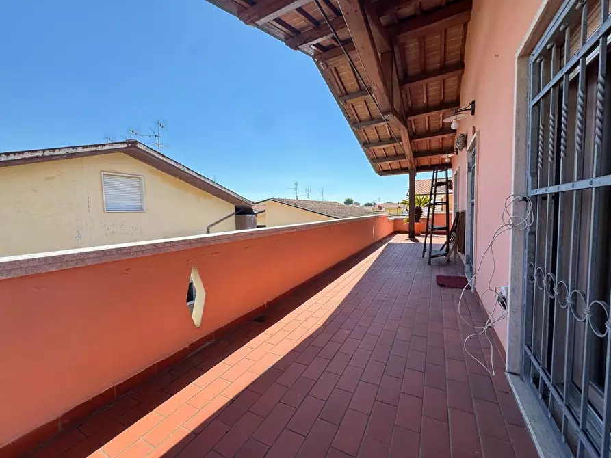 Immagine 42 di Casa trifamiliare in vendita  a Viareggio