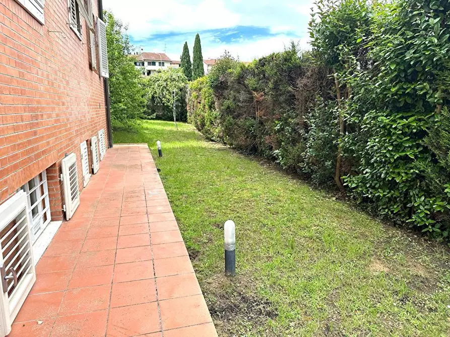 Immagine 49 di Villa in vendita  a Cerreto Guidi