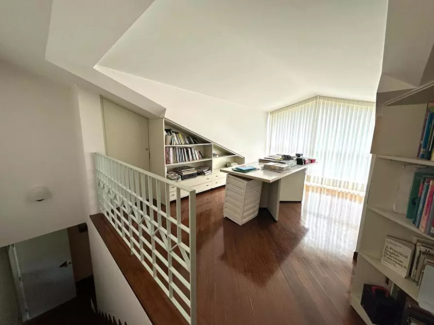 Immagine 24 di Villa in vendita  a Cerreto Guidi