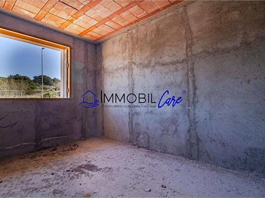 Immagine 11 di Casa bifamiliare in vendita  a Livorno