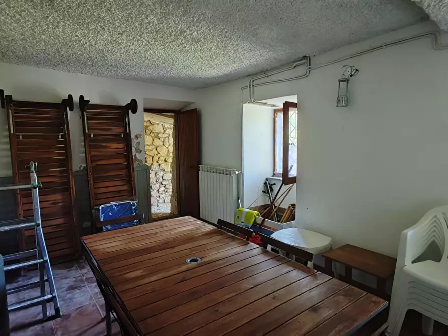 Immagine 13 di Casa bifamiliare in vendita  a Massa