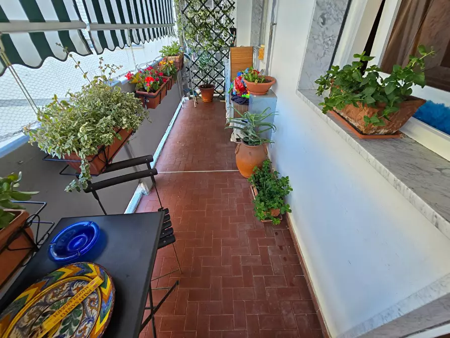 Immagine 7 di Appartamento in vendita  a Carrara