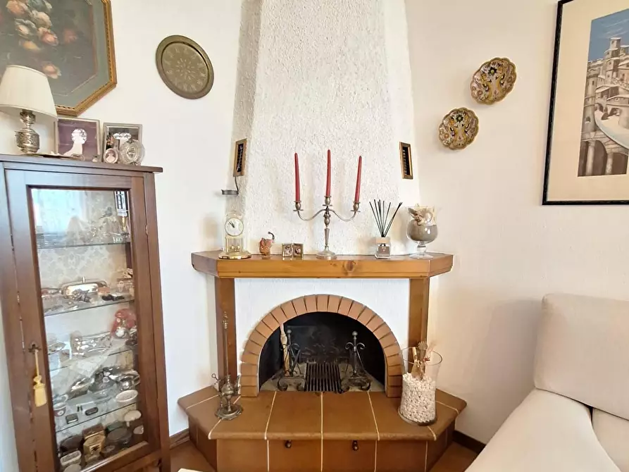 Immagine 5 di Appartamento in vendita  a Calcinaia