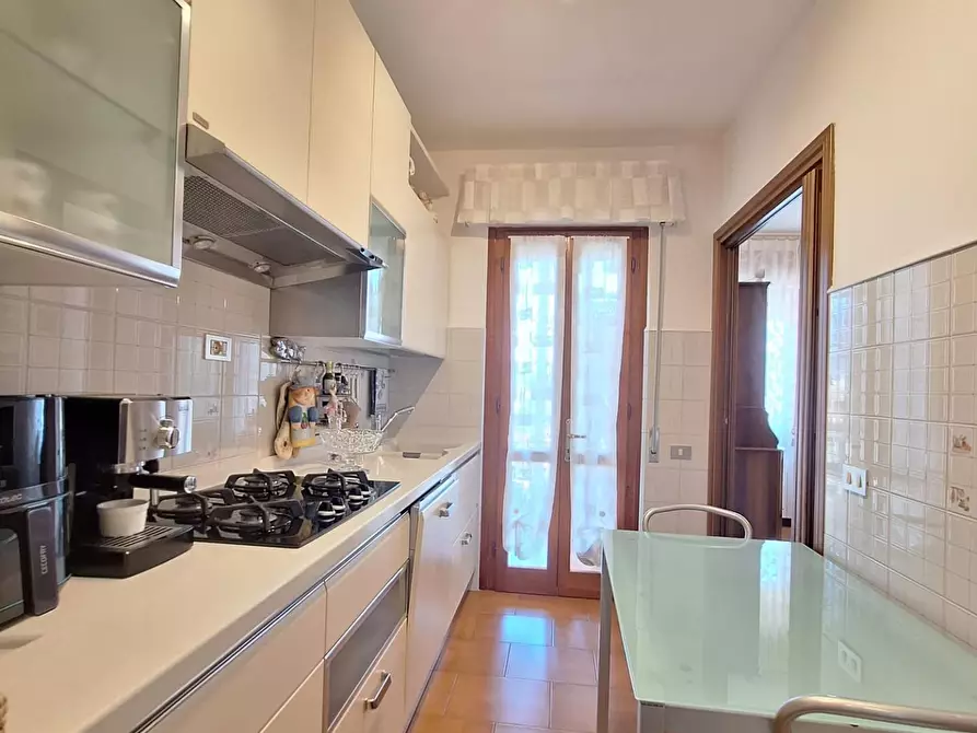 Immagine 6 di Appartamento in vendita  a Calcinaia