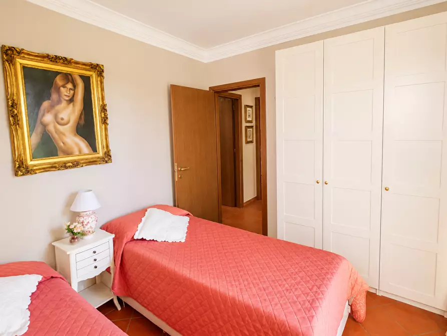 Immagine 9 di Appartamento in vendita  a Pontedera