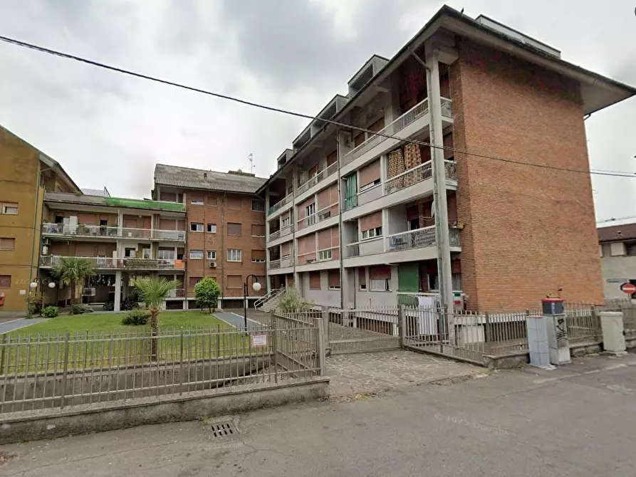 Immagine 1 di Appartamento in vendita  a Limbiate