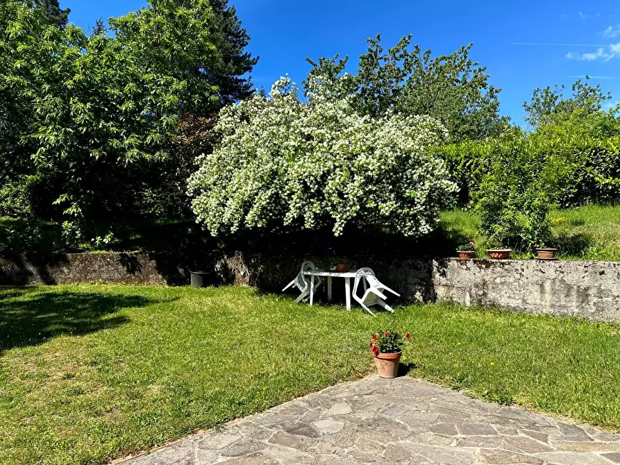 Immagine 24 di Casa bifamiliare in vendita  a Marliana