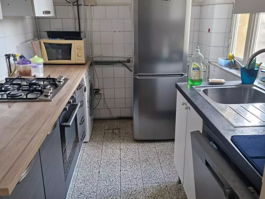 Immagine 11 di Appartamento in vendita  a Pisa