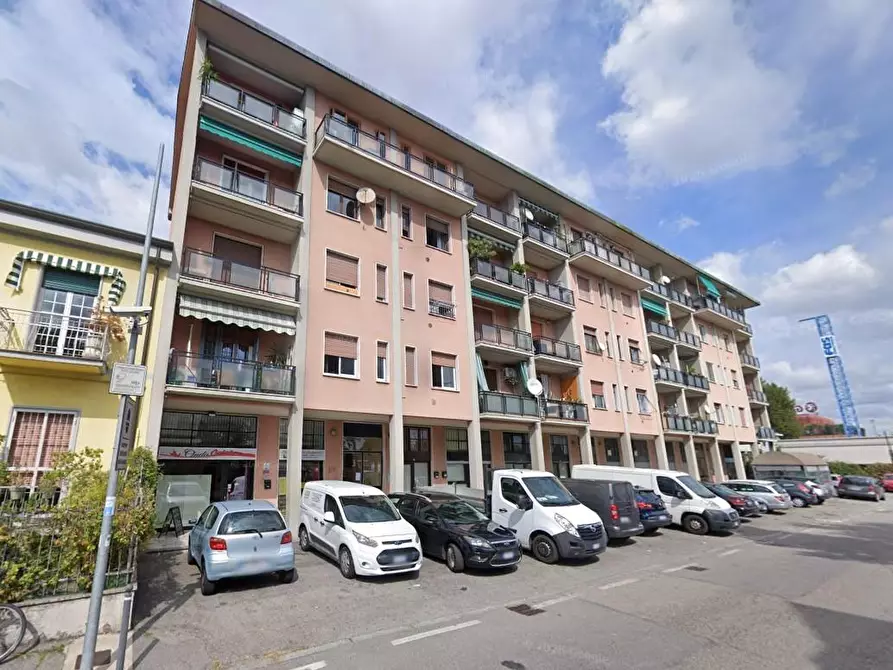 Immagine 2 di Appartamento in vendita  a Cinisello Balsamo