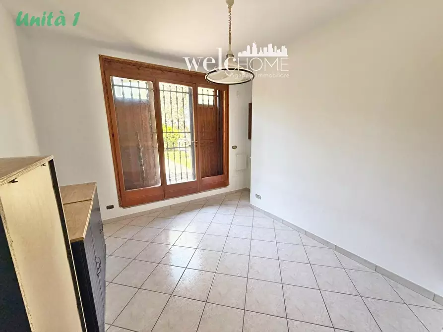 Immagine 34 di Villetta a schiera in vendita  a Campi Bisenzio