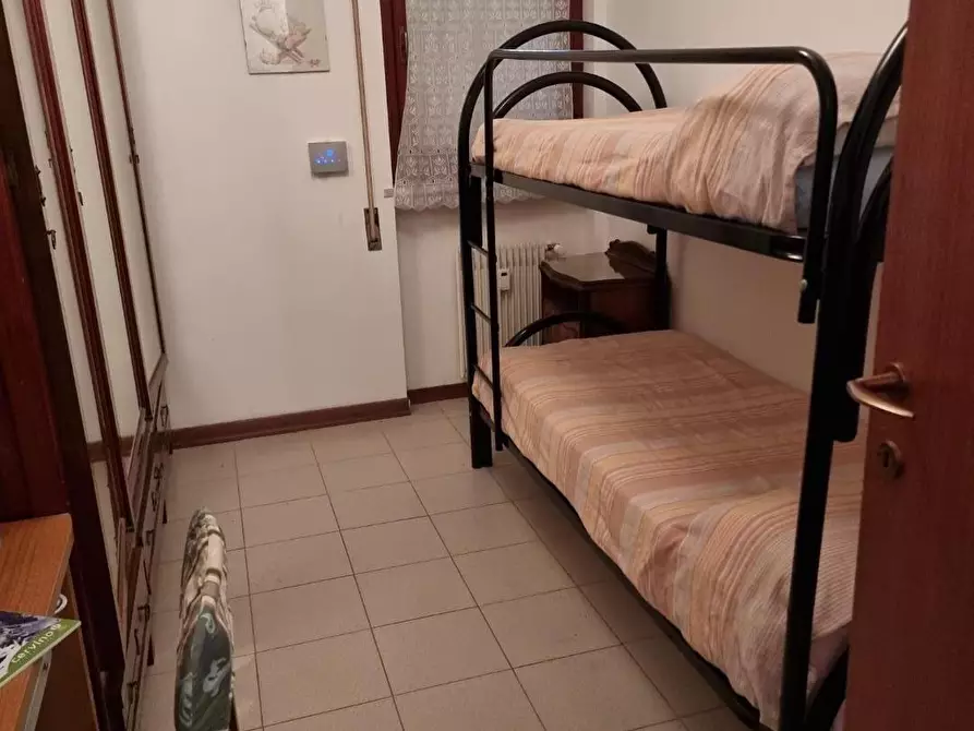 Immagine 6 di Appartamento in vendita  a Carrara