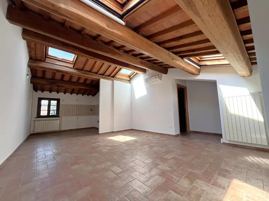 Immagine 1 di Appartamento in vendita  a Cascina