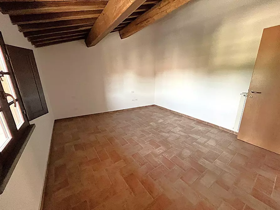 Immagine 15 di Appartamento in vendita  a Cascina